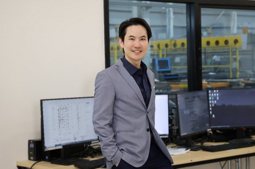 คุณชาคริต CPANE6822